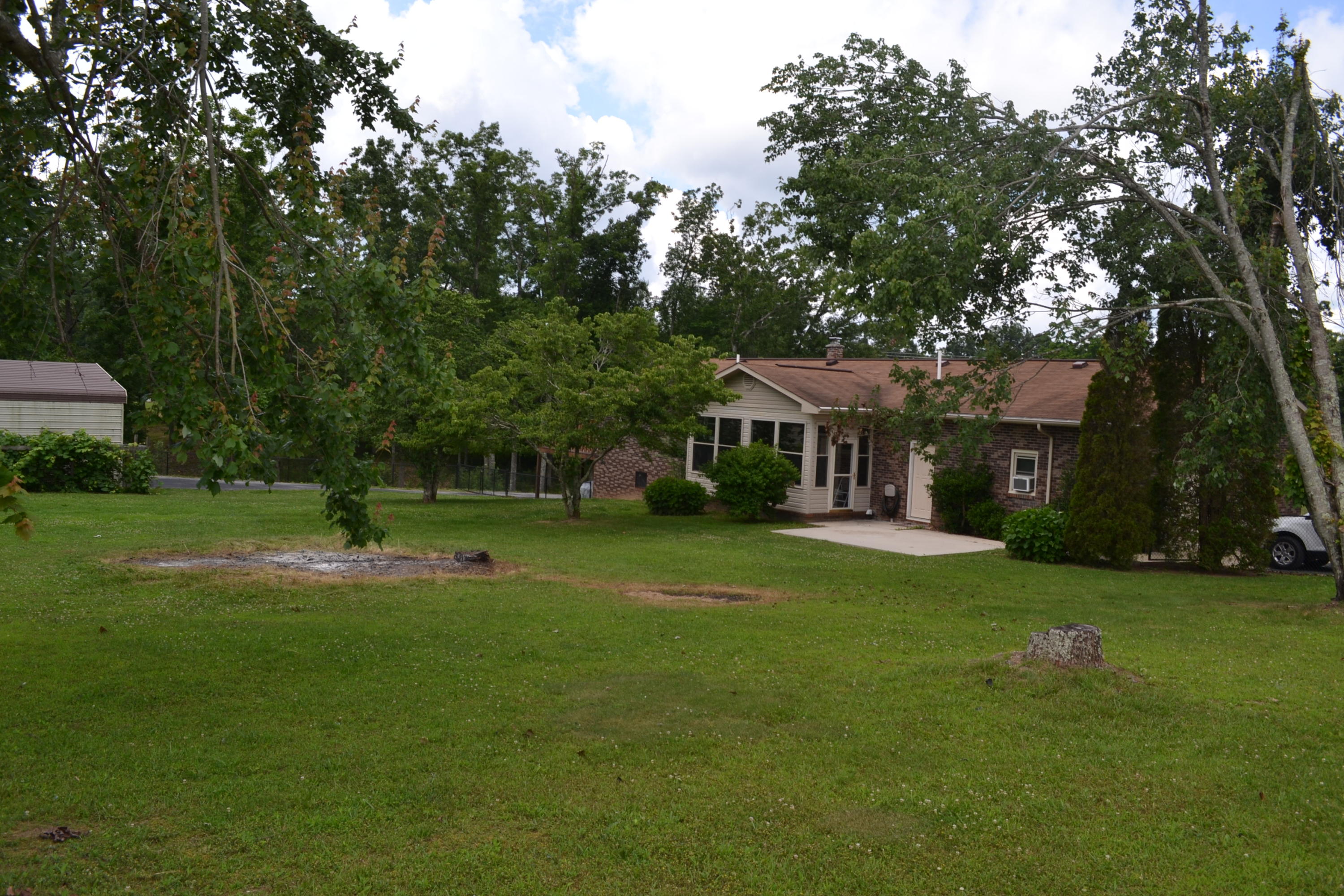 46 Robbins Road Crossville, TN 38572 - Photo 28 of 29 29 Back
