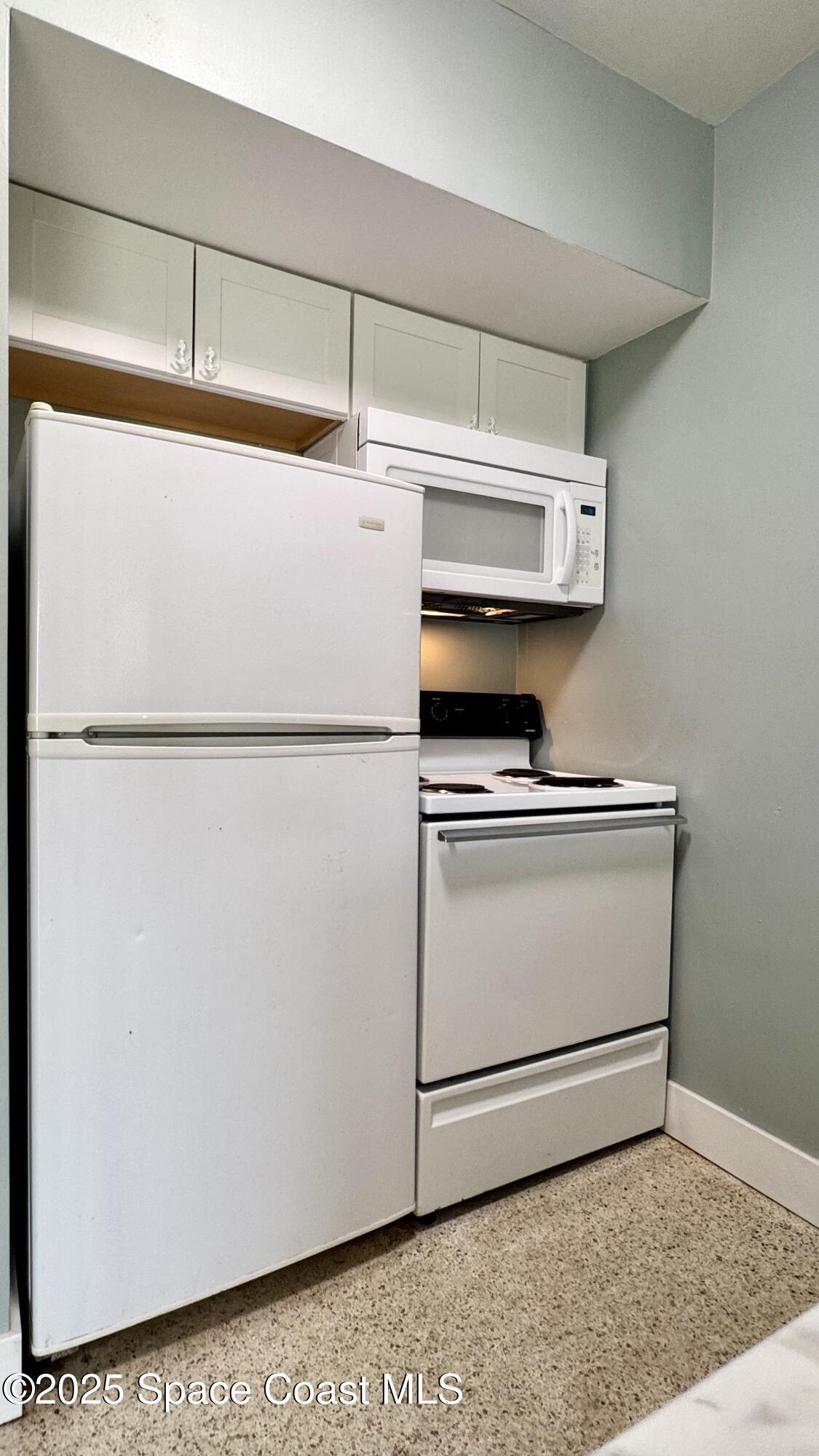 250 North Banana River Drive, Unit F15 Merritt Island, FL 32952 - Photo 8 of 19 IMG_7495