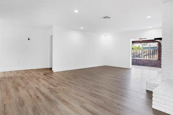 $3,950 | 7841 Northwest 46th Street, Lauderhill, FL 33351