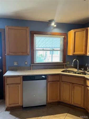 $1,500 | 100 Ozark Drive, Crystal City, MO 63019