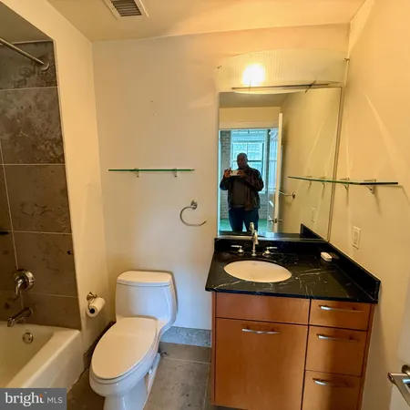 $2,495 | 916 G St. Northwest, Unit 605, Washington, DC 20001