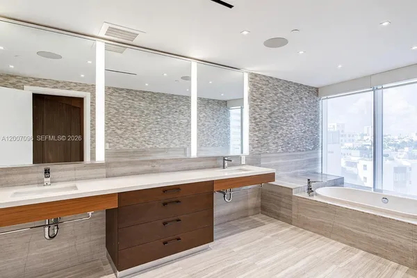 $45,000 | 1 Collins Avenue, Unit 606, Miami Beach, FL 33139