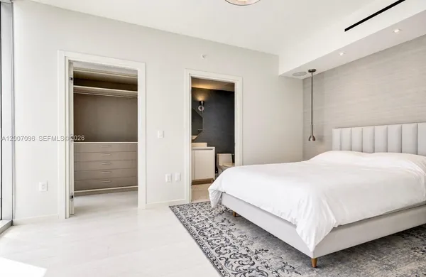 $45,000 | 1 Collins Avenue, Unit 606, Miami Beach, FL 33139