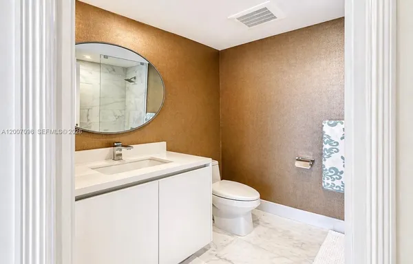 $45,000 | 1 Collins Avenue, Unit 606, Miami Beach, FL 33139