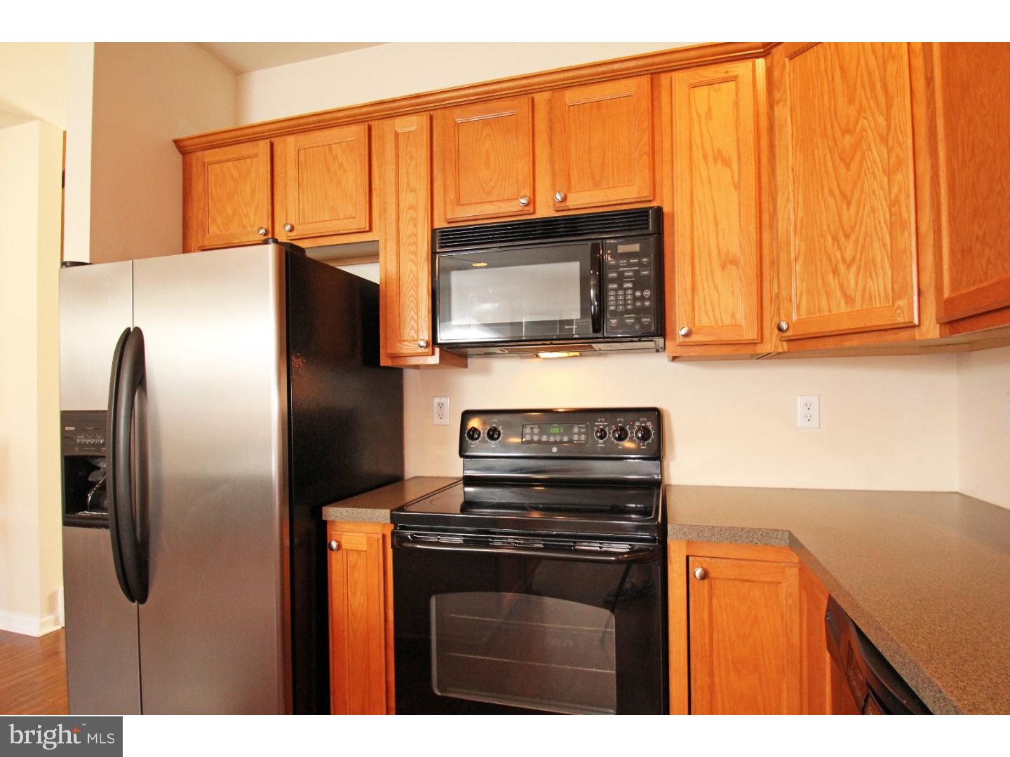 2704 Shelburne Road Downingtown, PA 19335 - Photo 3 of 22 Gallery Image 3