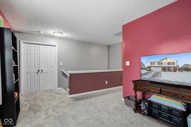 $318,500 | 1916 Abbey Lane, Danville, IN 46122