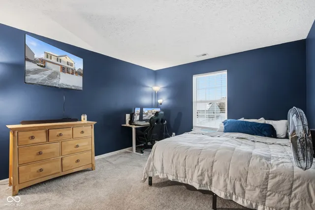 $318,500 | 1916 Abbey Lane, Danville, IN 46122