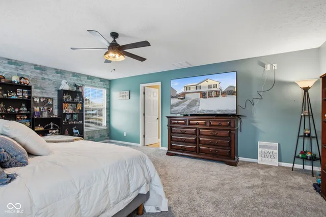 $318,500 | 1916 Abbey Lane, Danville, IN 46122