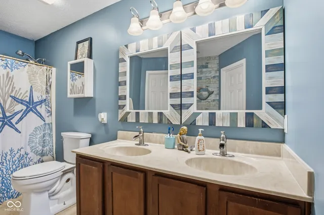 $318,500 | 1916 Abbey Lane, Danville, IN 46122