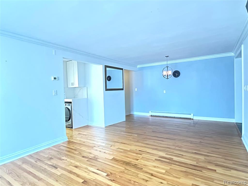 475 South Adams Road, Unit 10 Birmingham, MI 48009 - Photo 5 of 18 Gallery Image 5