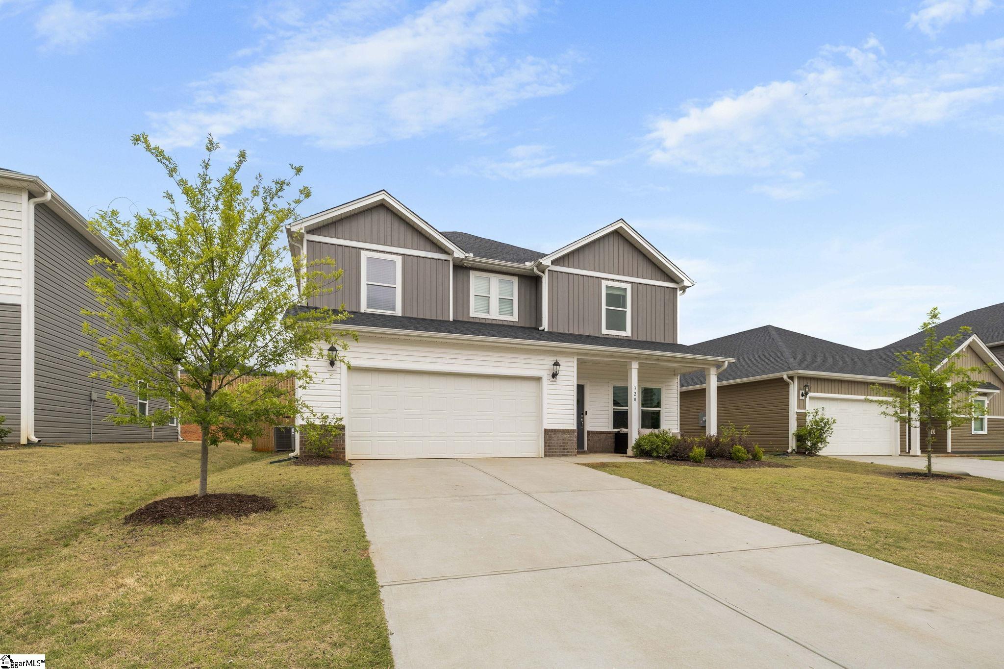 320 Lavinia Circle Duncan, SC 29334 - Photo 2 of 26