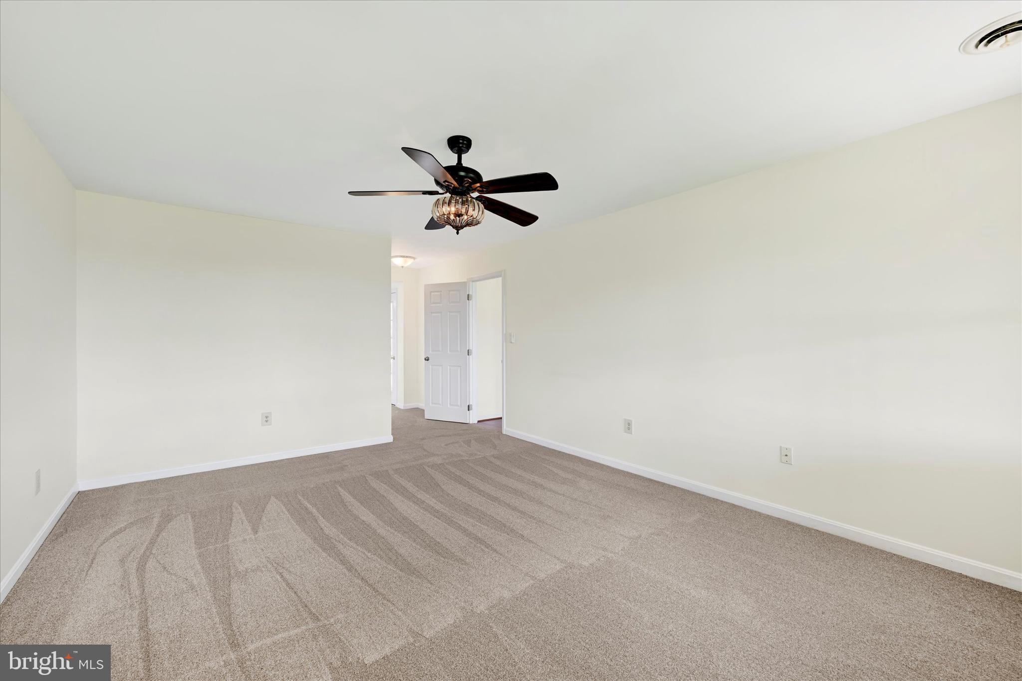 4551 Wentz Road Manchester, MD 21102 - Photo 32 of 76 master bedroom