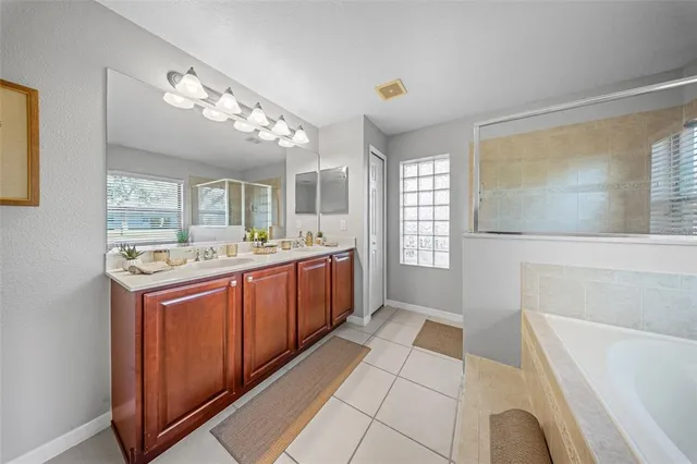 $425,000 | 36812 Alaqua Court, Eustis, FL 32736