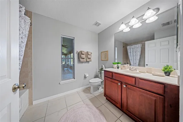 $425,000 | 36812 Alaqua Court, Eustis, FL 32736