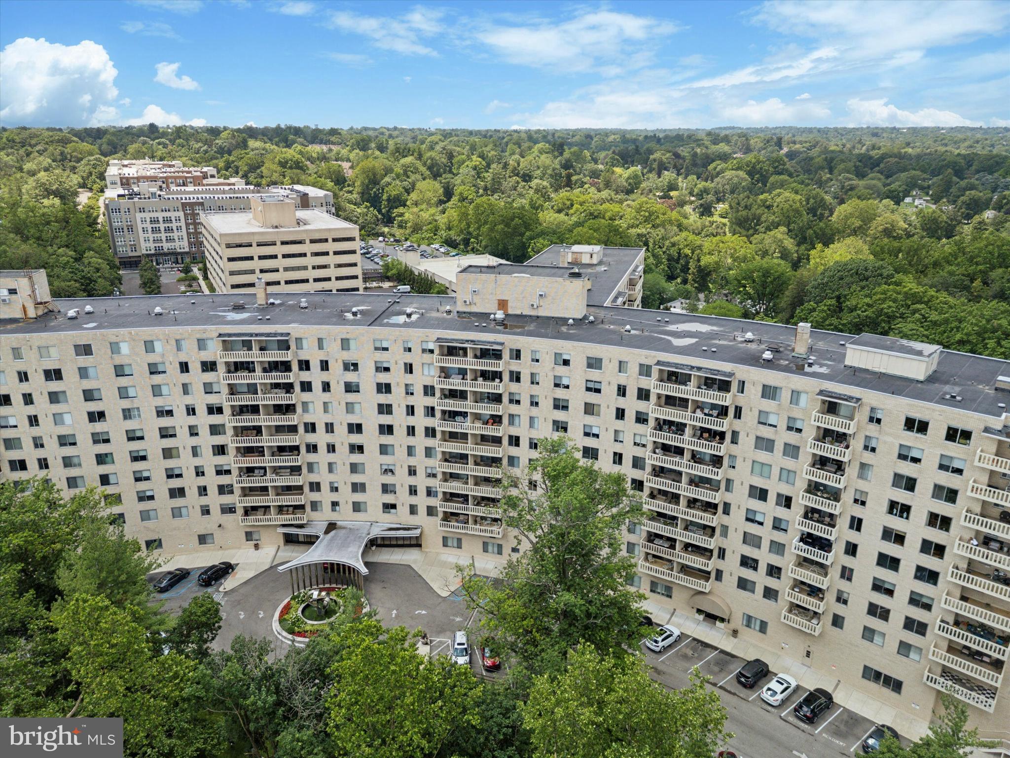 191 Presidential Boulevard, Unit R605 Bala Cynwyd, PA 19004 - Photo 14 of 35 a view of a city