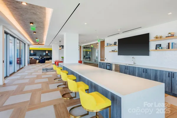 $3,100 | 401 South Graham Street, Unit 1J 2913, Charlotte, NC 28202