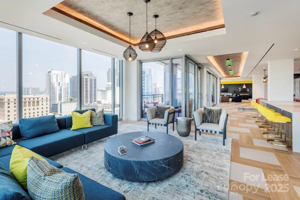 $3,100 | 401 South Graham Street, Unit 1J 2913, Charlotte, NC 28202