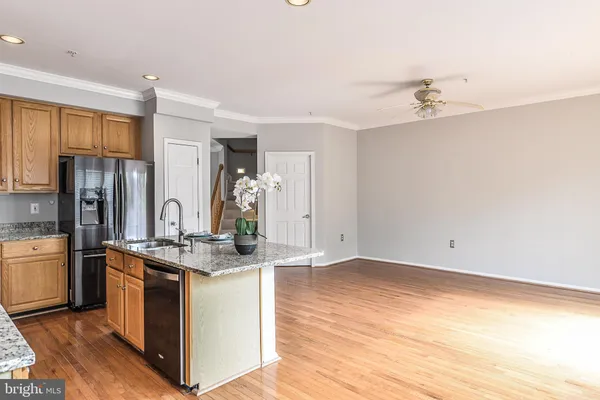 $3,000 | 6237 Frosty Winter Court, Centreville, VA 20120