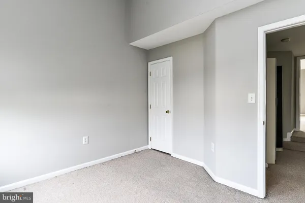 $3,000 | 6237 Frosty Winter Court, Centreville, VA 20120
