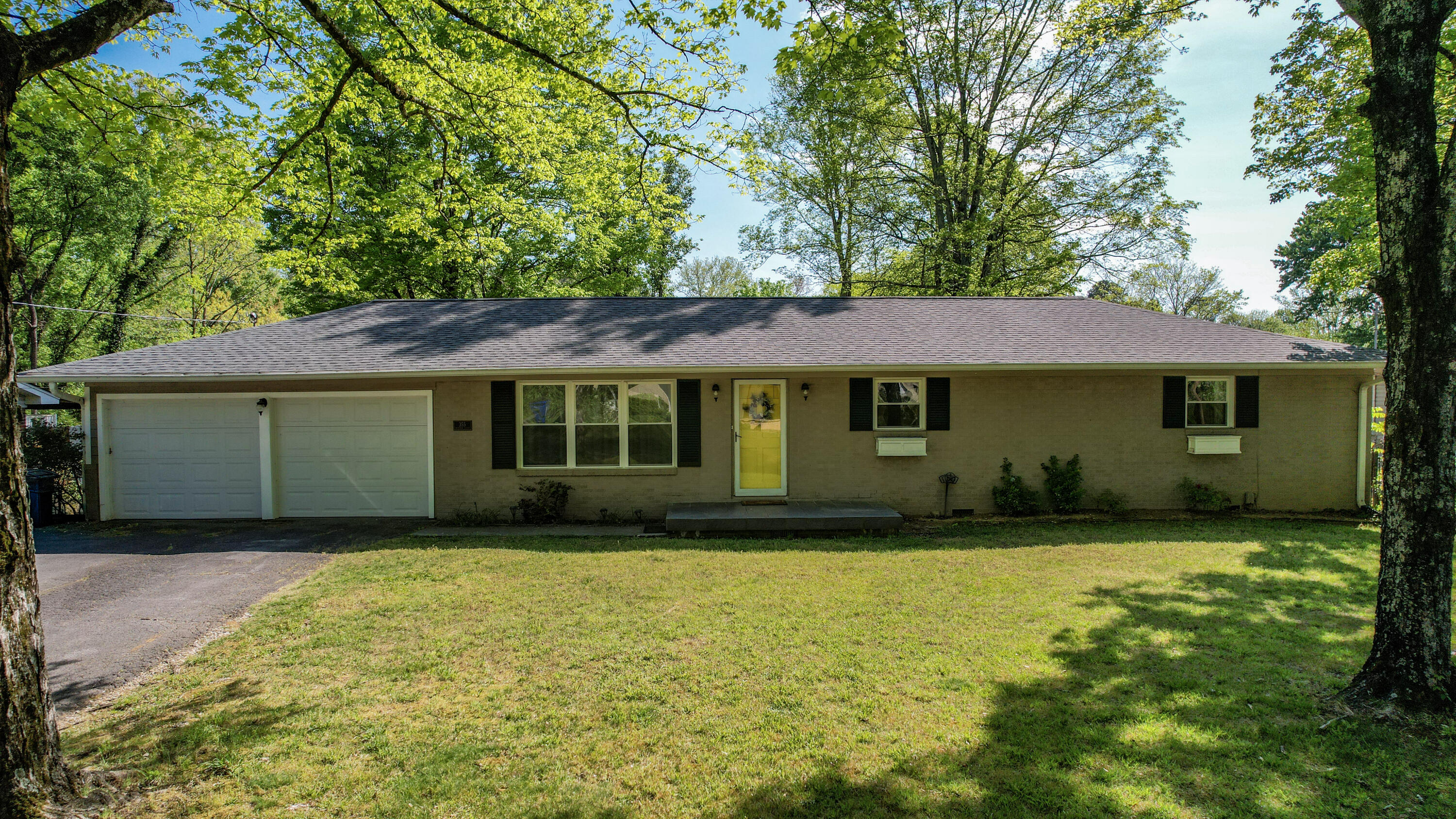 355 Mohawk Drive Cleveland, TN 37312 - Photo 2 of 36 2-DJI_0982