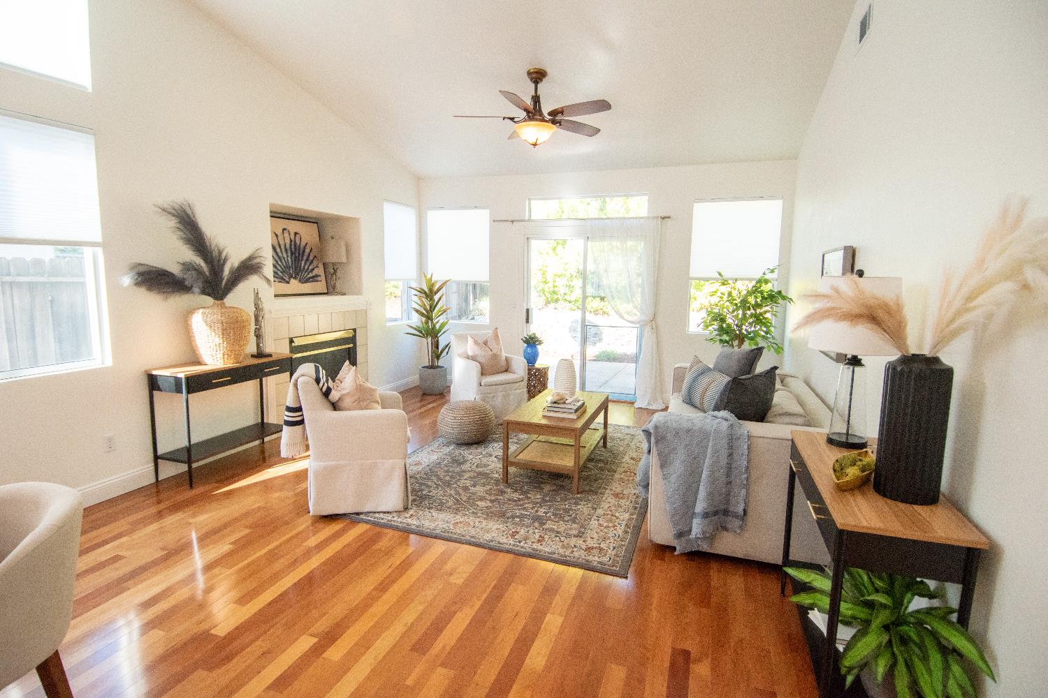 105 Whiting Way Folsom, CA 95630 - Photo 19 of 78 a living room with furniture