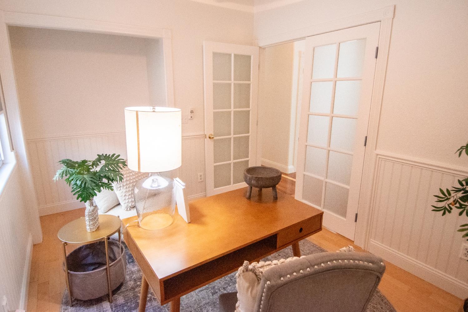 105 Whiting Way Folsom, CA 95630 - Photo 34 of 78 a living room with furniture and a potted plant