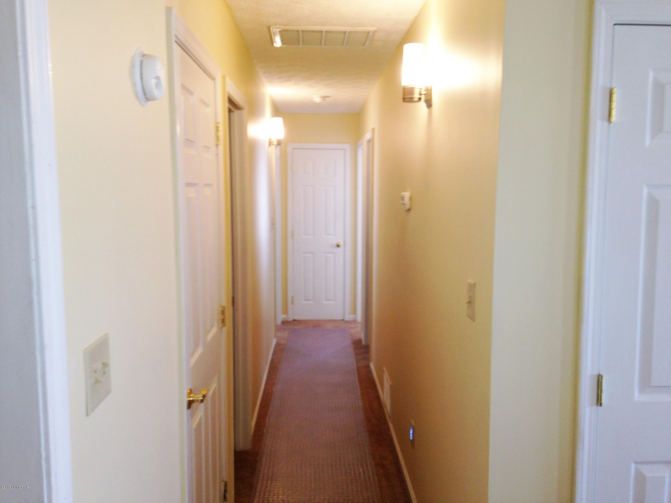 1732 Joyce Ridge Road Milton, KY 40045 - Photo 20 of 39 Hall