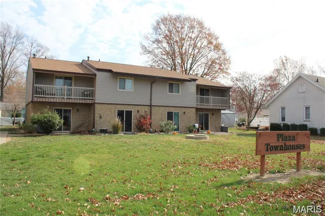 $119,000 | 1503 Poplar Street, Unit 8, Highland, IL 62249