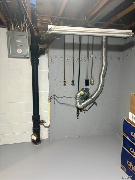 1503 Poplar Street, Unit 8 Highland, IL 62249 - Photo 19 of 26