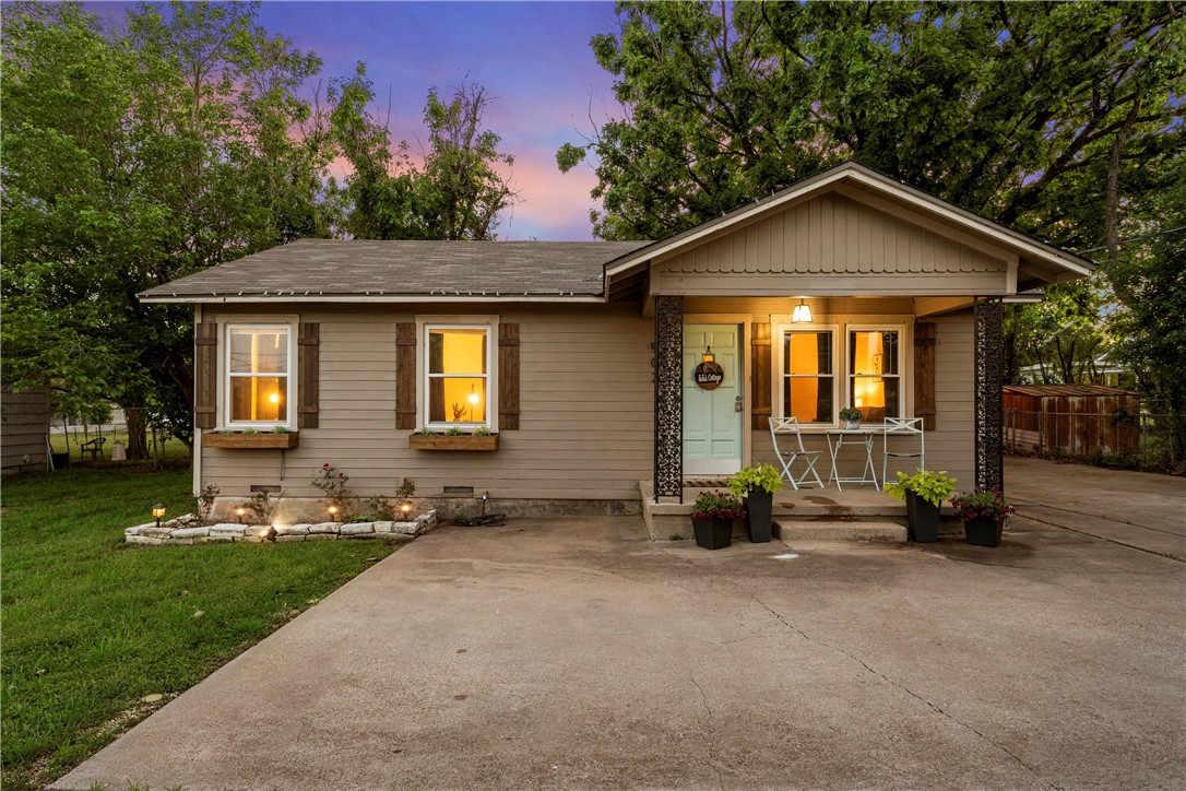 902 Robinson Drive Waco, TX 76706 - Photo 1 of 1