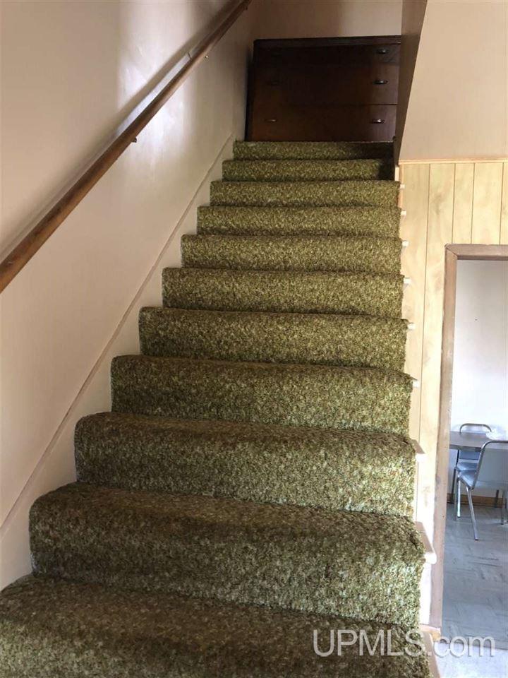 1009 North 3rd Street Escanaba, MI 49829 - Photo 12 of 21