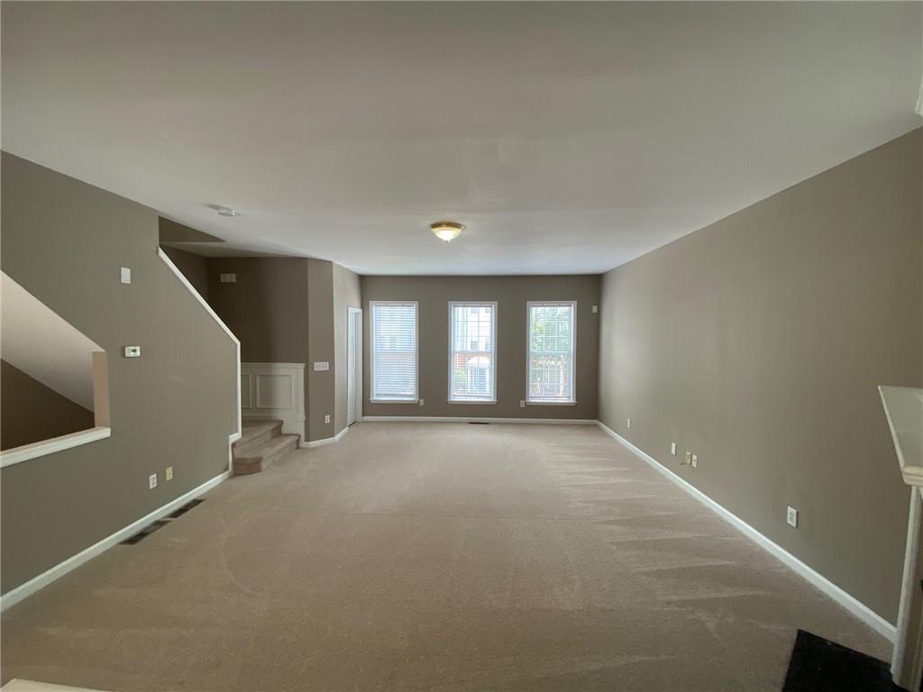 4019 Howell Park Road Duluth, GA 30096 - Photo 4 of 22