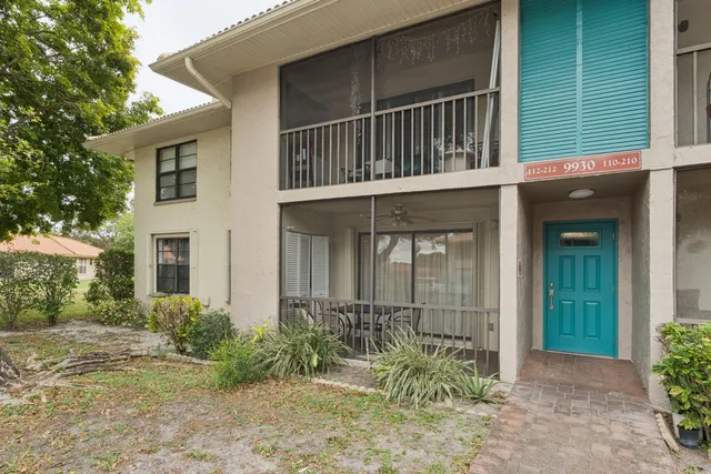 $2,100 | 9930 Pineapple Tree Drive, Unit 112, Boynton Beach, FL 33436
