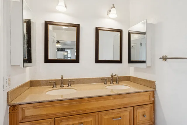 $2,100 | 9930 Pineapple Tree Drive, Unit 112, Boynton Beach, FL 33436