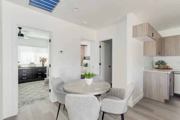 $1,200 | 2512 East Thomas Road, Unit 1, Phoenix, AZ 85016