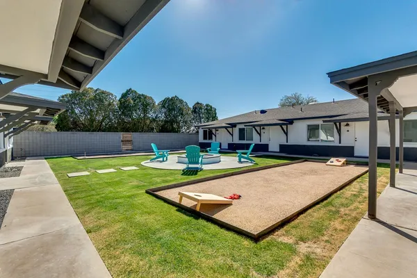 $1,200 | 2512 East Thomas Road, Unit 1, Phoenix, AZ 85016