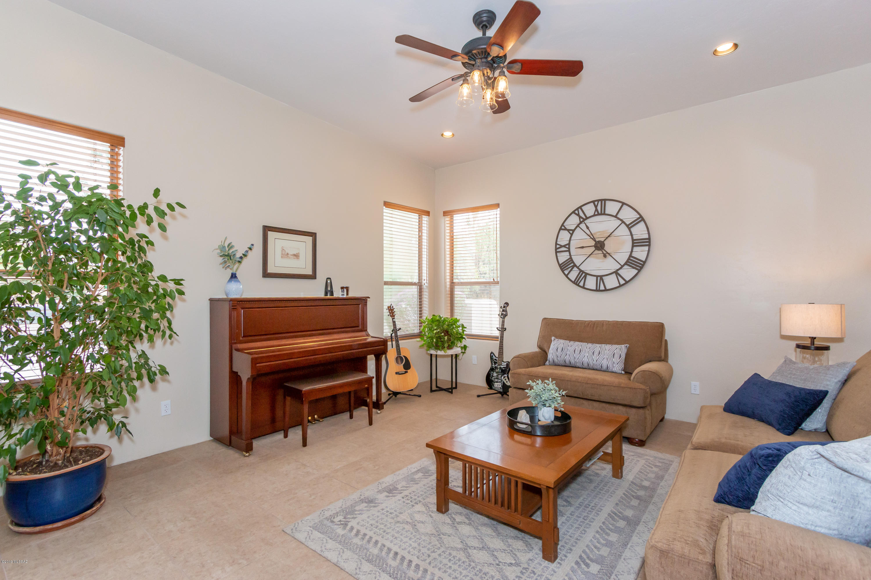 615 West Los Altos Road Tucson, AZ 85704 - Photo 4 of 38 Gallery Image 4