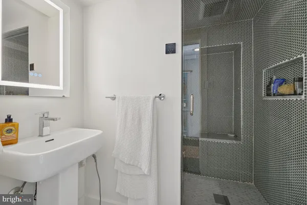 $7,300 | 5543 29th Street Northwest, Washington, DC 20015