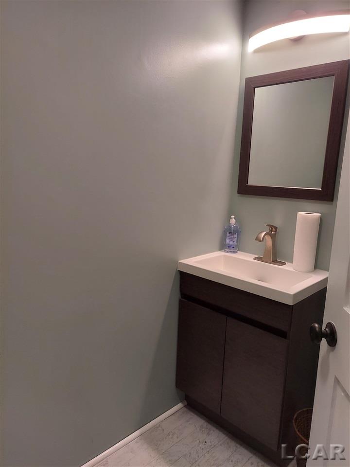 12728 Ladd Road Brooklyn, MI 49230 - Photo 23 of 32