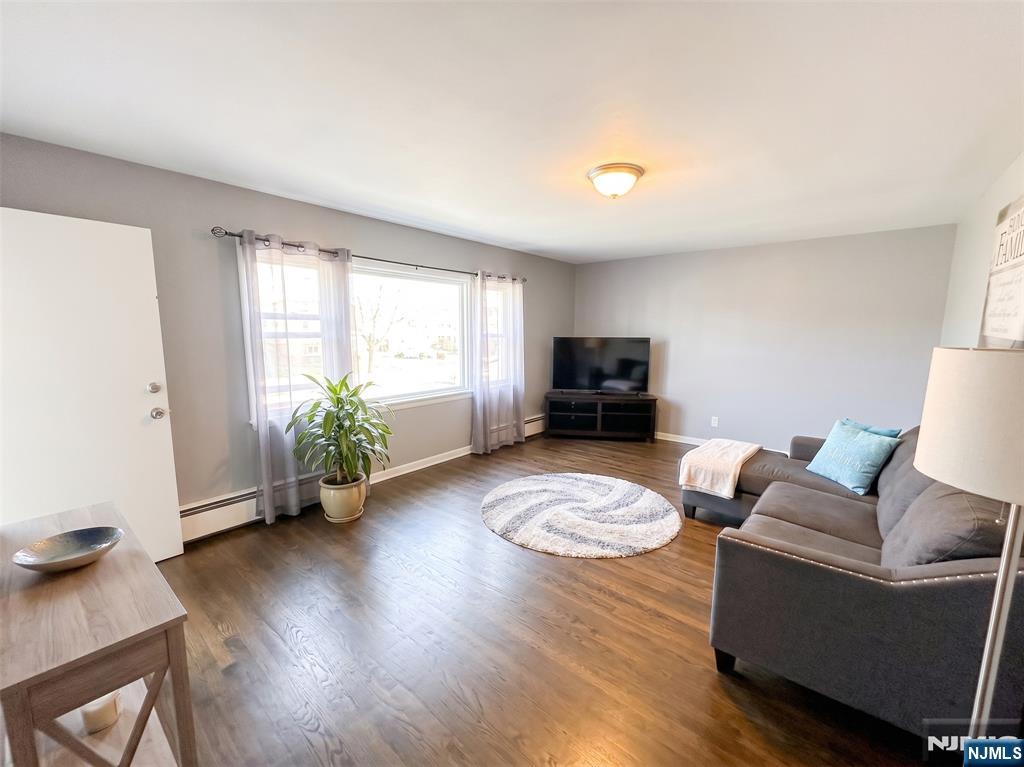 236 Alexander Street Newark, NJ 07106 - Photo 2 of 17
