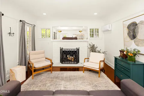 $1,299,000 | 2120-2122 Navarro Avenue, Altadena, CA 91001