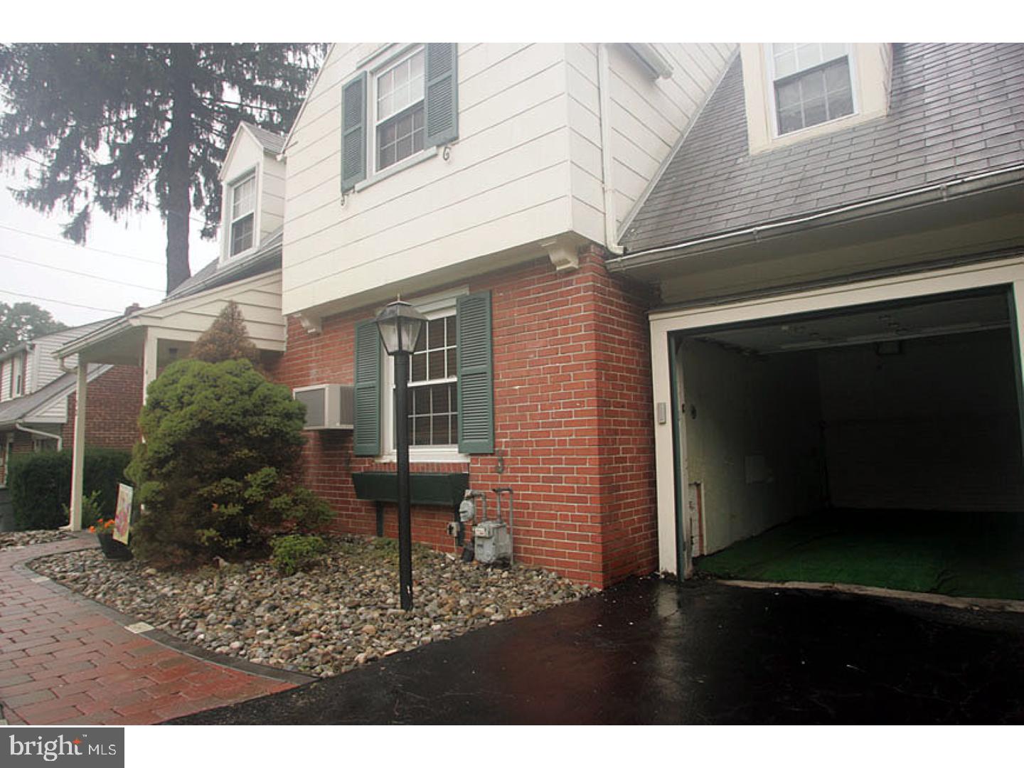 32 Moreland Road Paoli, PA 19301 - Photo 2 of 12