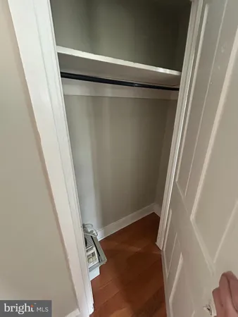 $975 | 120 North 21st Street, Unit 3B, Philadelphia, PA 19103