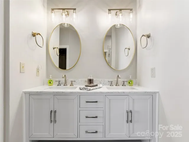 $525,000 | 140 Slickrock Road, Unit F4, Burnsville, NC 28714