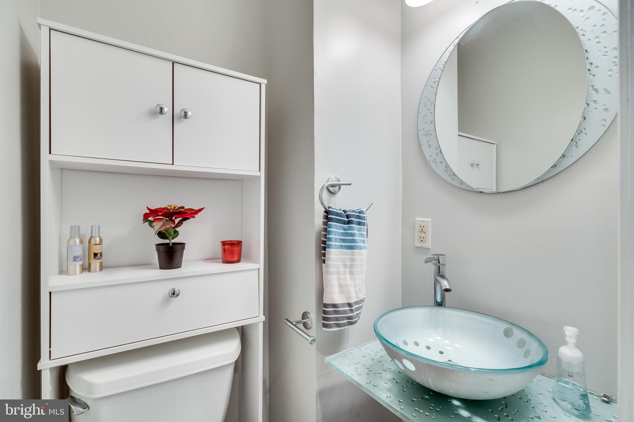 1670 Kramer Street Northeast Washington, DC 20002 - Photo 15 of 36 Bathroom