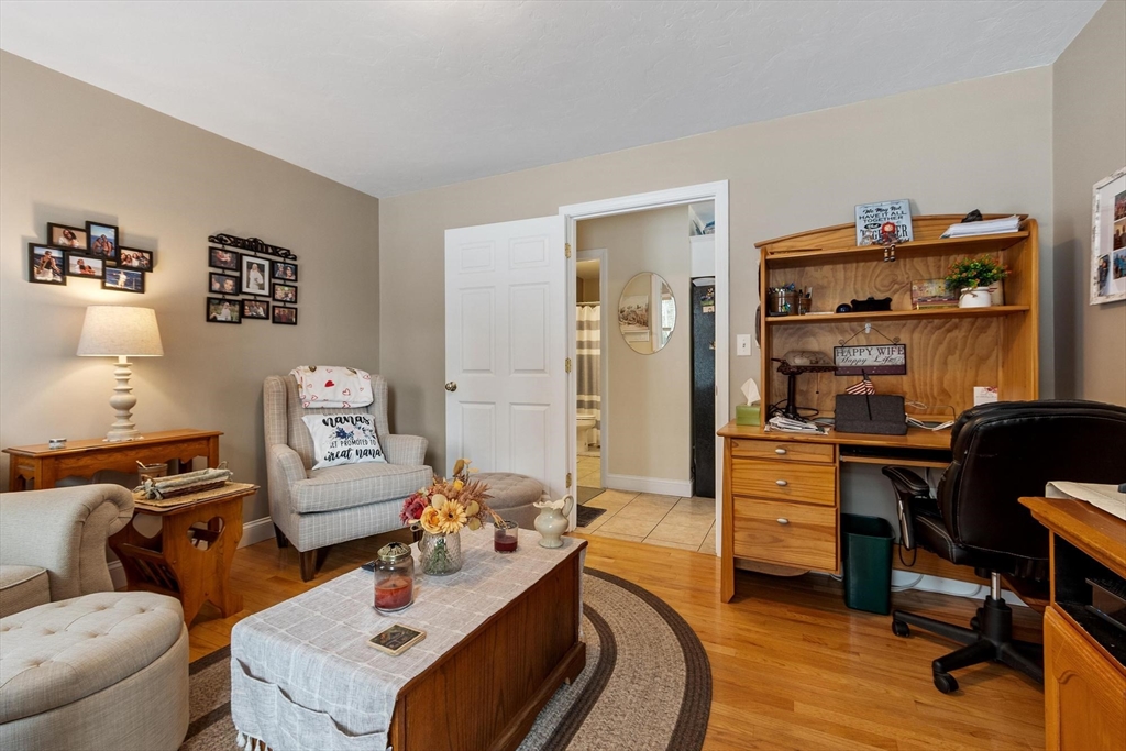 278 Oakham Road Barre, MA 01005 - Photo 23 of 39