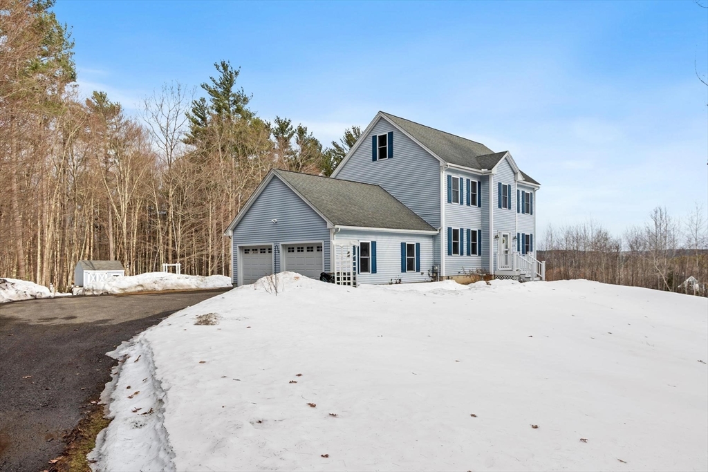 278 Oakham Road Barre, MA 01005 - Photo 3 of 38