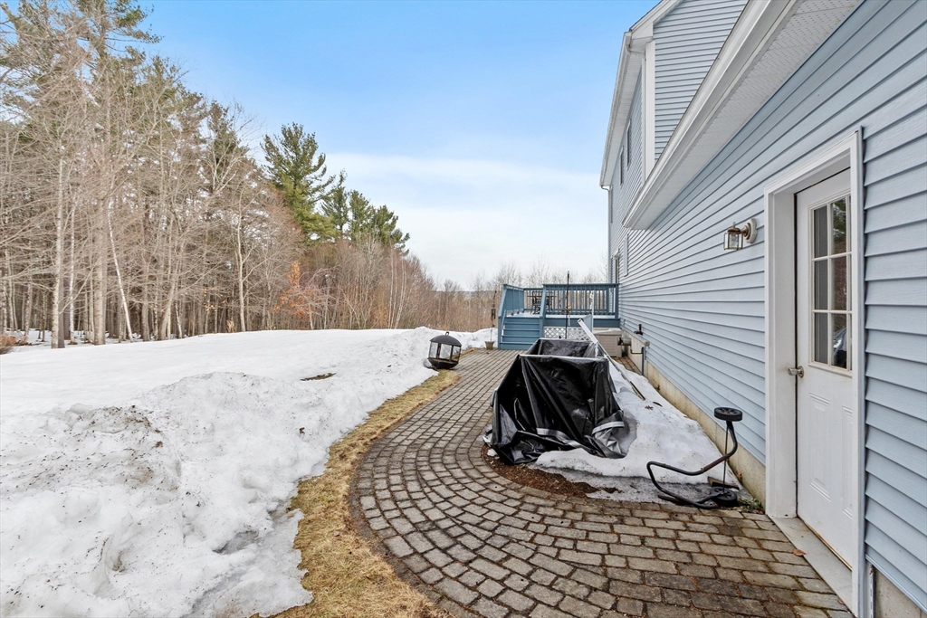 278 Oakham Road Barre, MA 01005 - Photo 8 of 38
