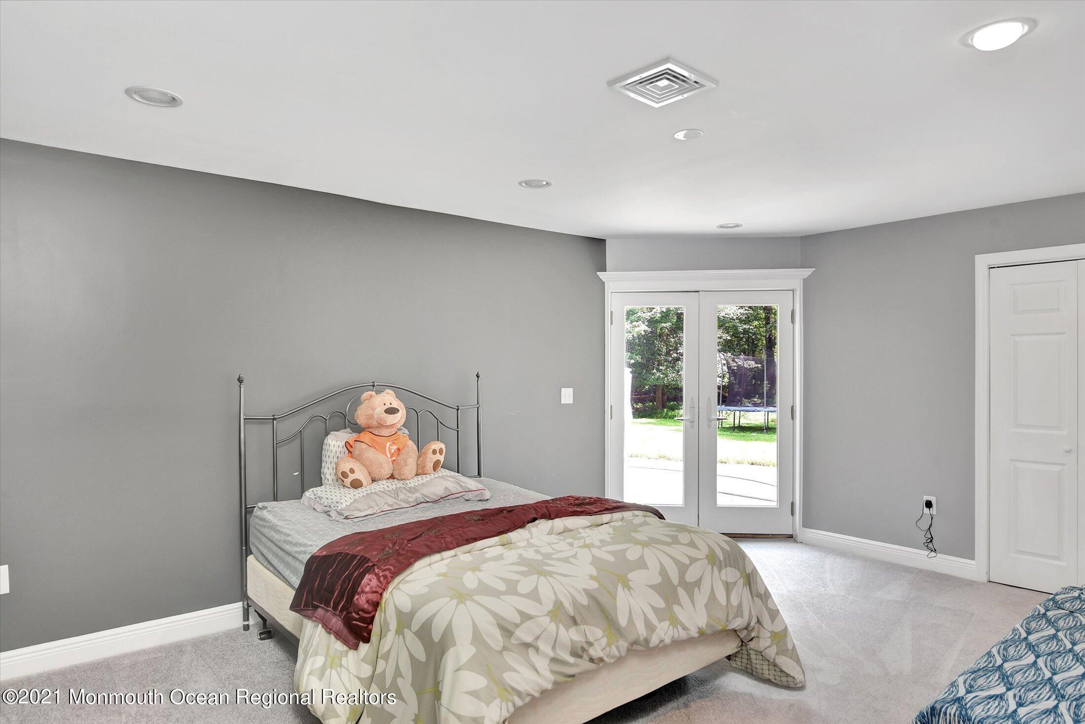 10 Syngle Way Morganville, NJ 07751 - Photo 24 of 36 24-Lower Level