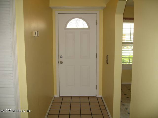 3331 Robalo Way Jacksonville, FL 32223 - Photo 2 of 13 Foyer